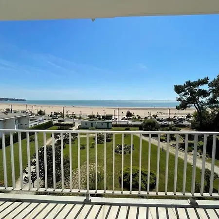 Apartment Duplex Vue En Residence. *