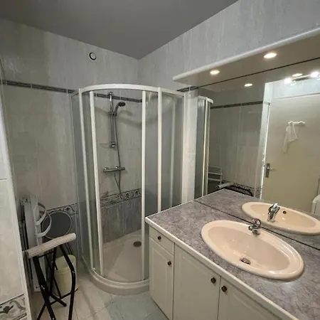 Apartment Duplex Vue En Residence. *